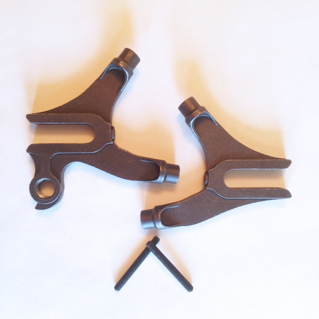 Rear track-style dropouts w/ der. hanger - plug style for 10mm ID seatstay & chainstay - 62° SS/CS